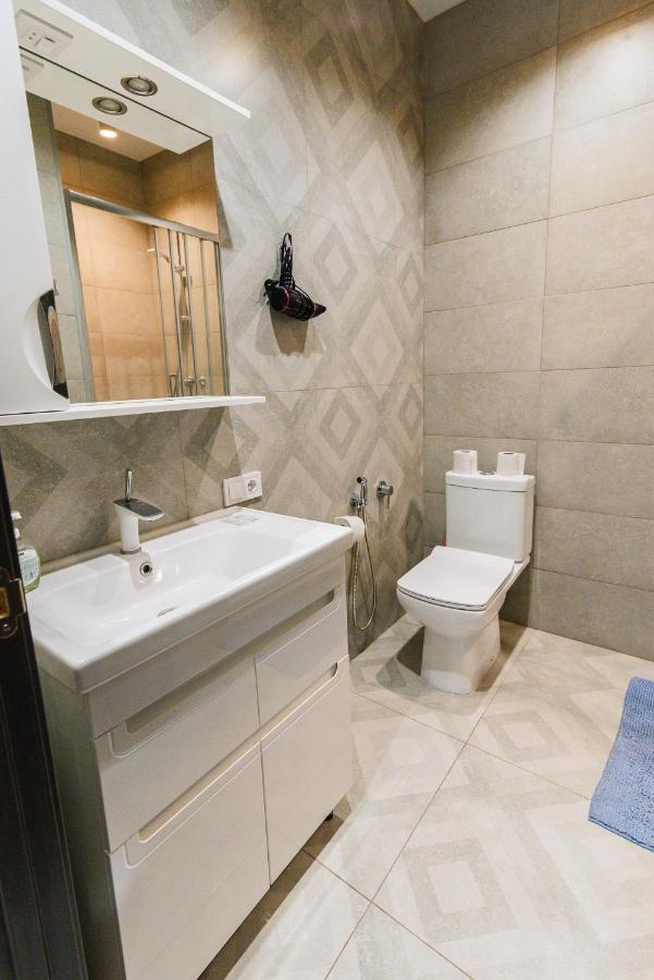Royal Tower Luxurious Smart Residence Kiev Eksteriør billede